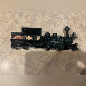 Vintage Avon sealed decanter glass bottle‎